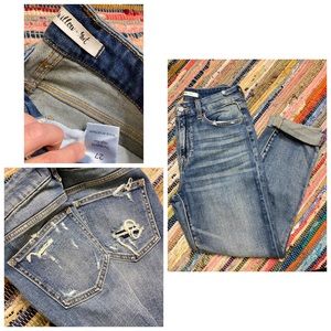 The Mom Fit High-Rise Denim